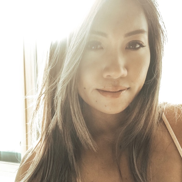 Meet your Posher, Chrissie - Picture 1 of 1